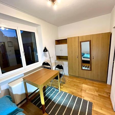 Mini Flat Appartement Graz Buitenkant foto