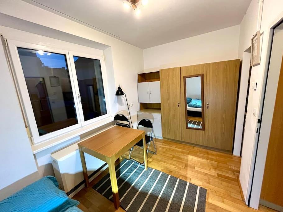 Mini Flat Appartement Graz Buitenkant foto